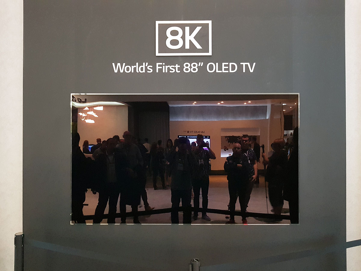 czy warto kupić telewizor 8k class="wp-image-794737" 
