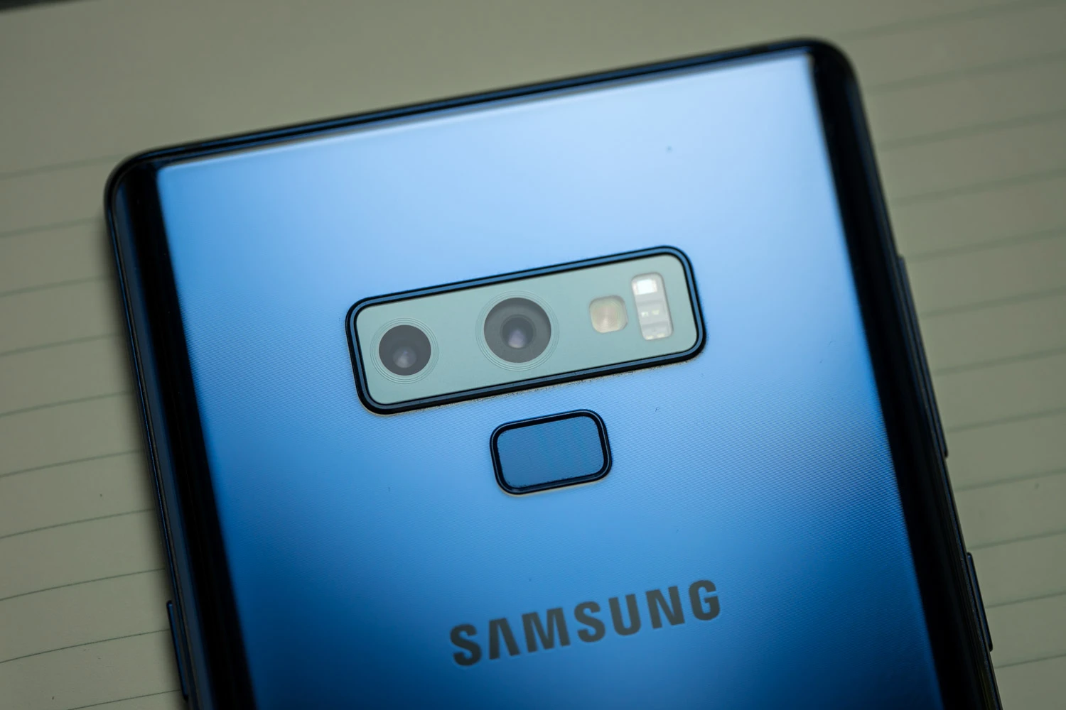 Ksenia Sobczak przyłapana z iPhonem zamiast Samsunga. Będzie pozew
