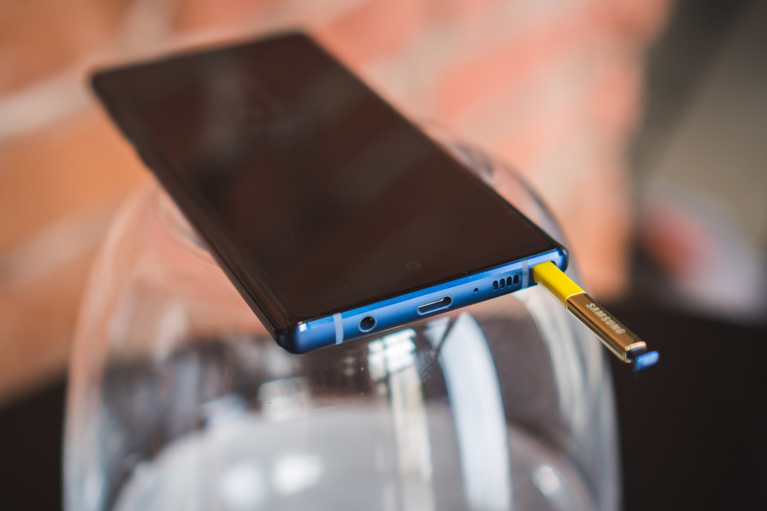 Galaxy Note 9 czy Galaxy Note 8 - co wybrać? class="wp-image-781984" title="Samsung Galaxy Note 9 kontra Samsung Galaxy Note 8 - czy warto dopłacić?" 