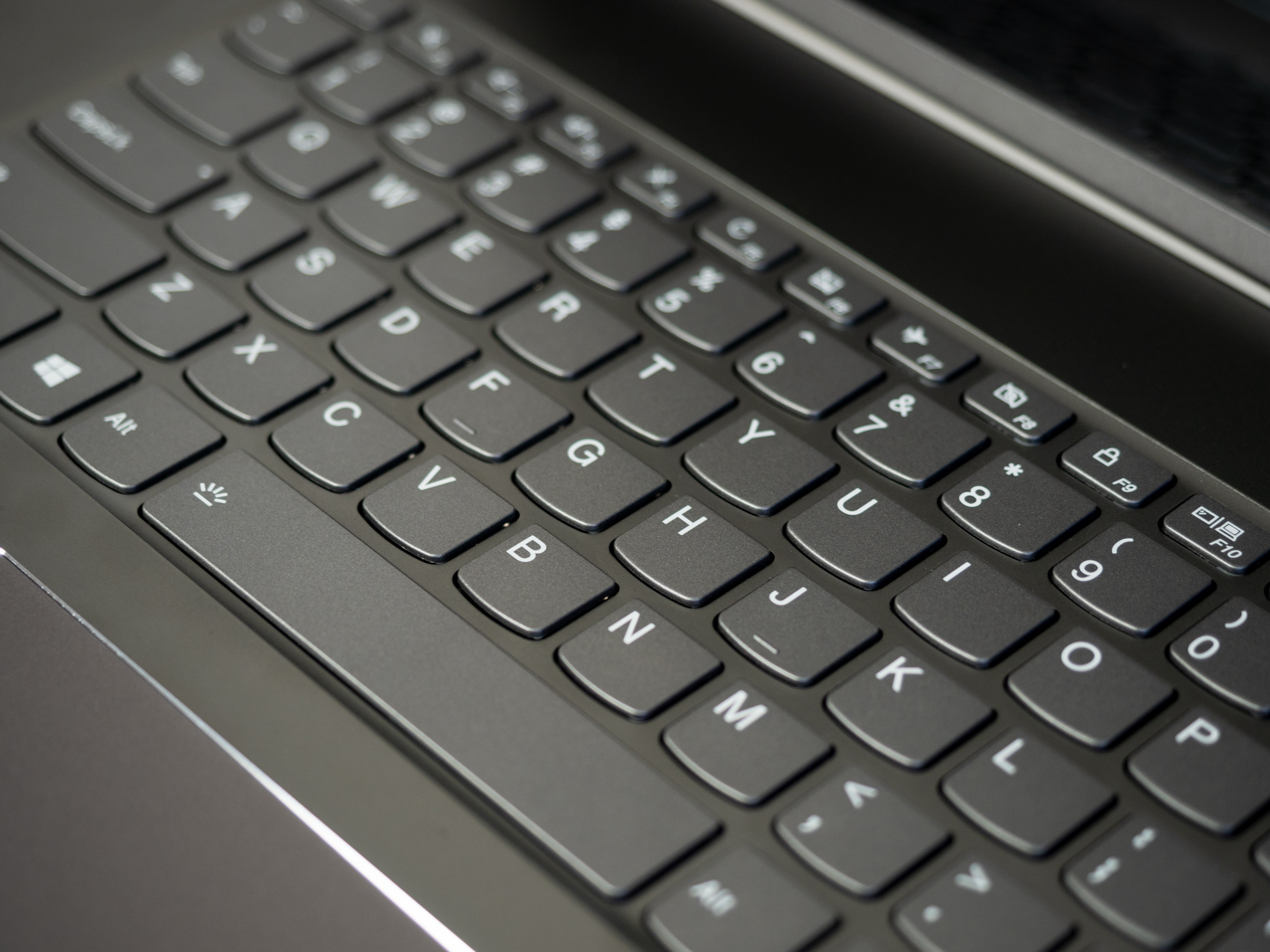 Lenovo Yoga 730 