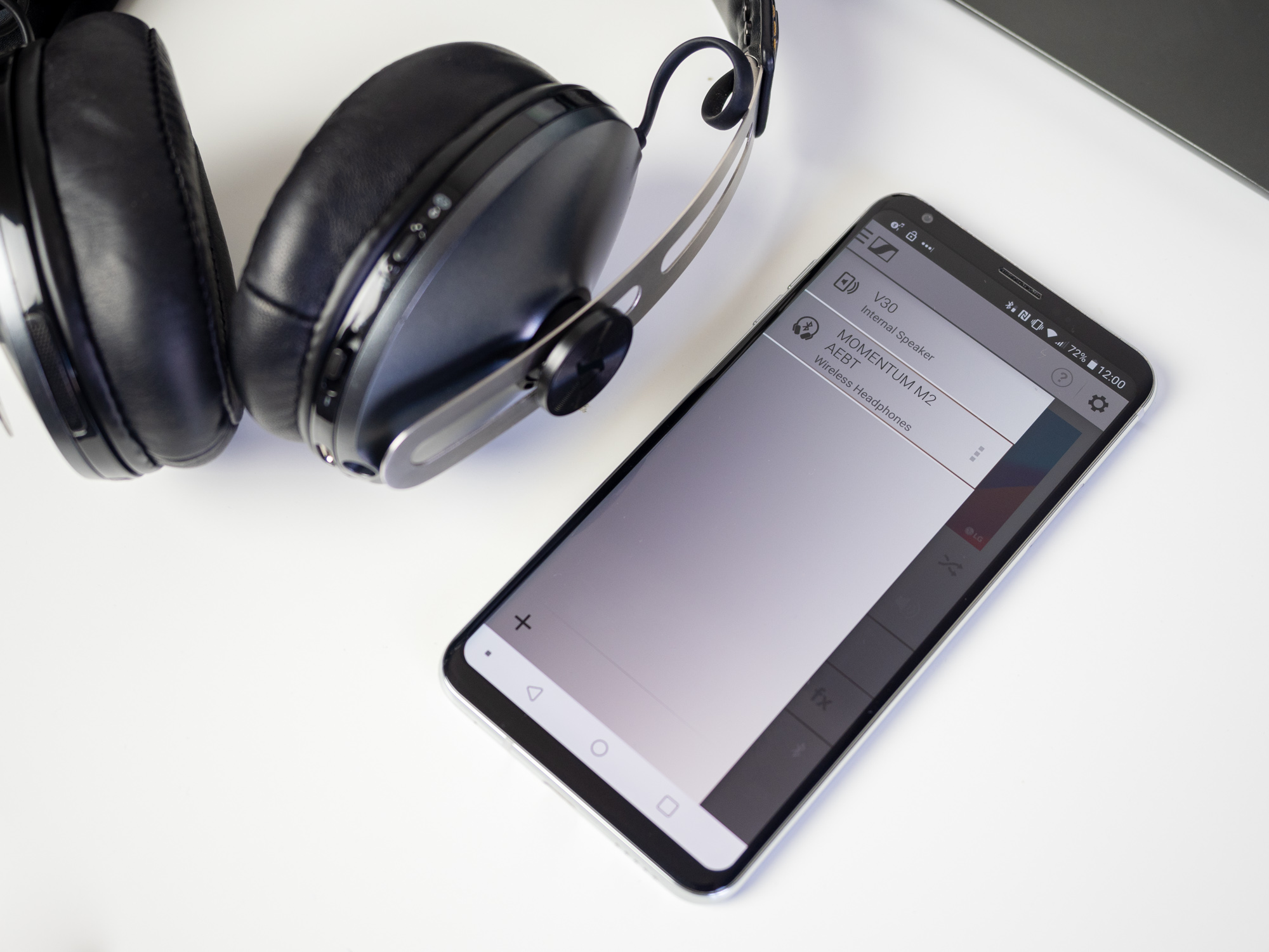Sennheiser Momentum Wireless M2 - jakie słuchawki bluetooth wybrać? class="wp-image-800986" 