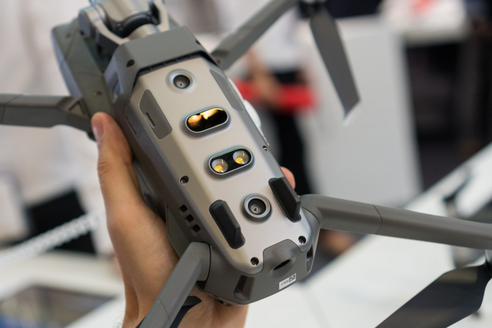 dji mavic 2 pro class="wp-image-796354" 
