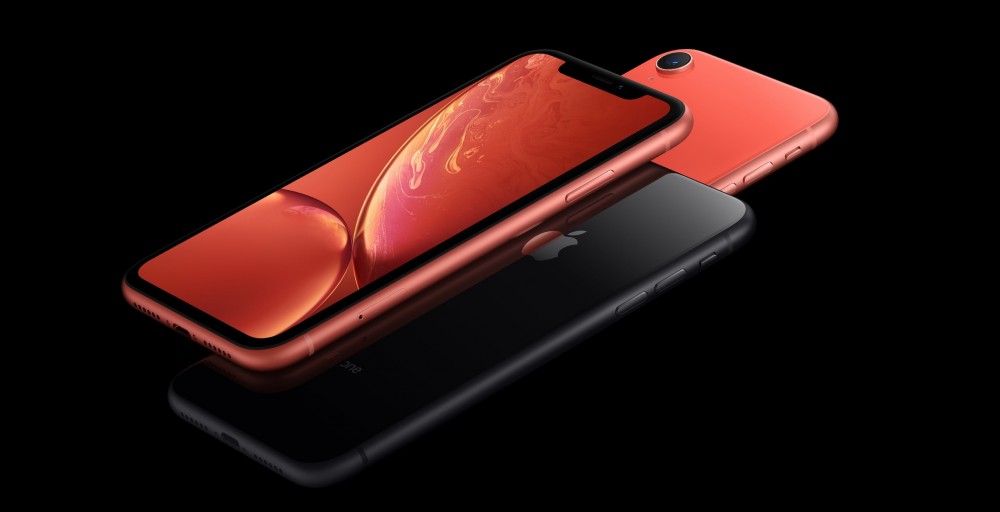 iPhone XR  class="wp-image-803086" title="iPhone XR - premiera, cena, co nowego" 