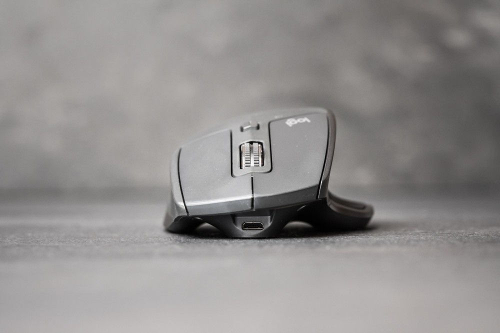 logitech mx master 2s - opinia, test, recenzja, gesty class="wp-image-810673" 