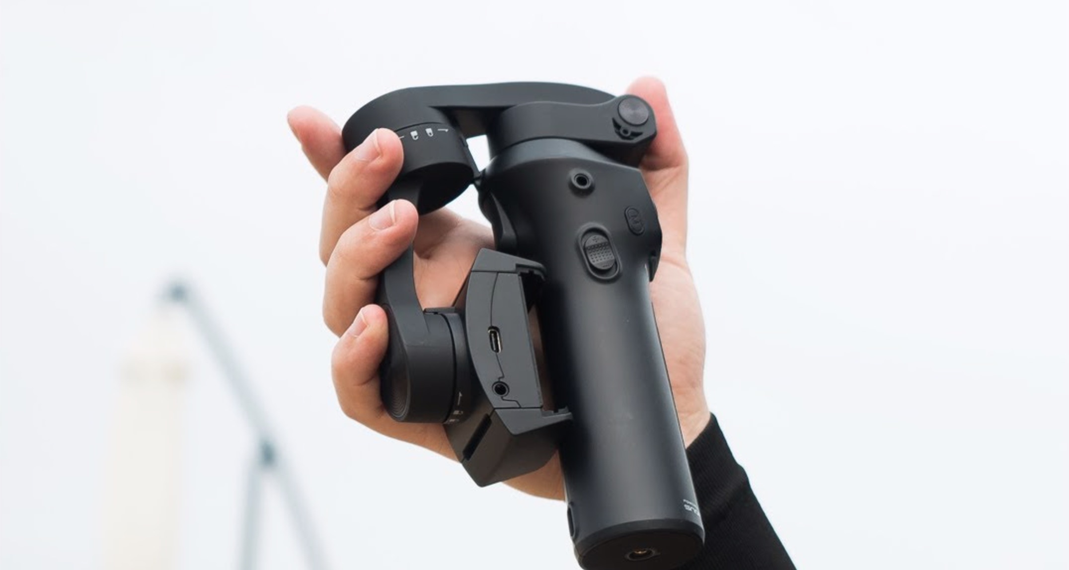 Atom: gimbal, który rozbił bank. Zapowiada się mocny konkurent DJI Osmo Mobile 2