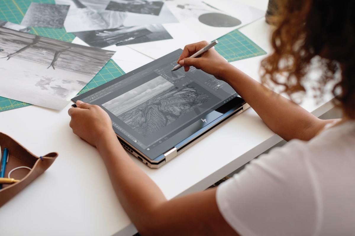 HP Spectre x360 2018 class="wp-image-827453" 