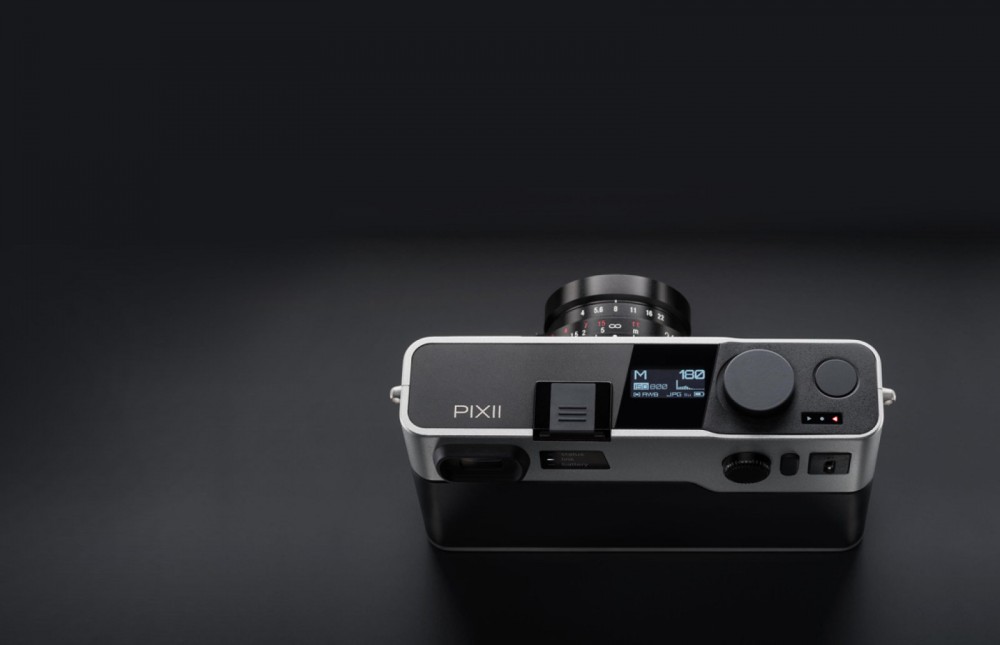 leica instax class="wp-image-825665" 