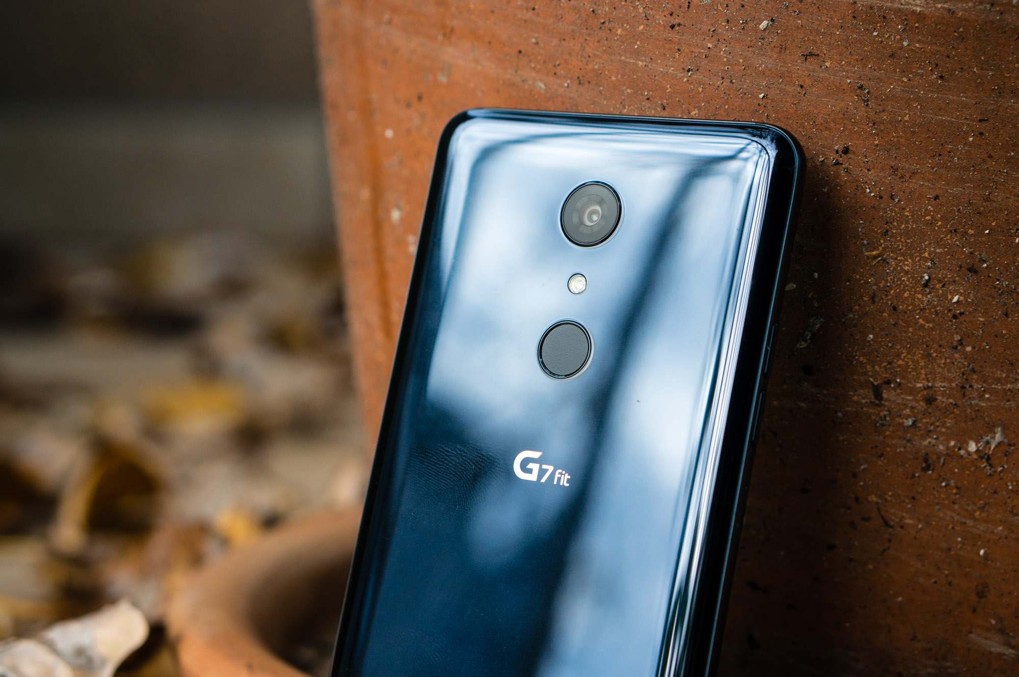 Jaki telefon od operatora? Przeglądamy promocje na smartfony LG