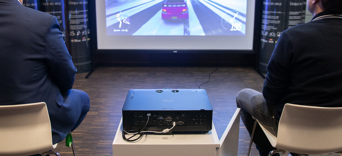 audio video show 2018 projektory