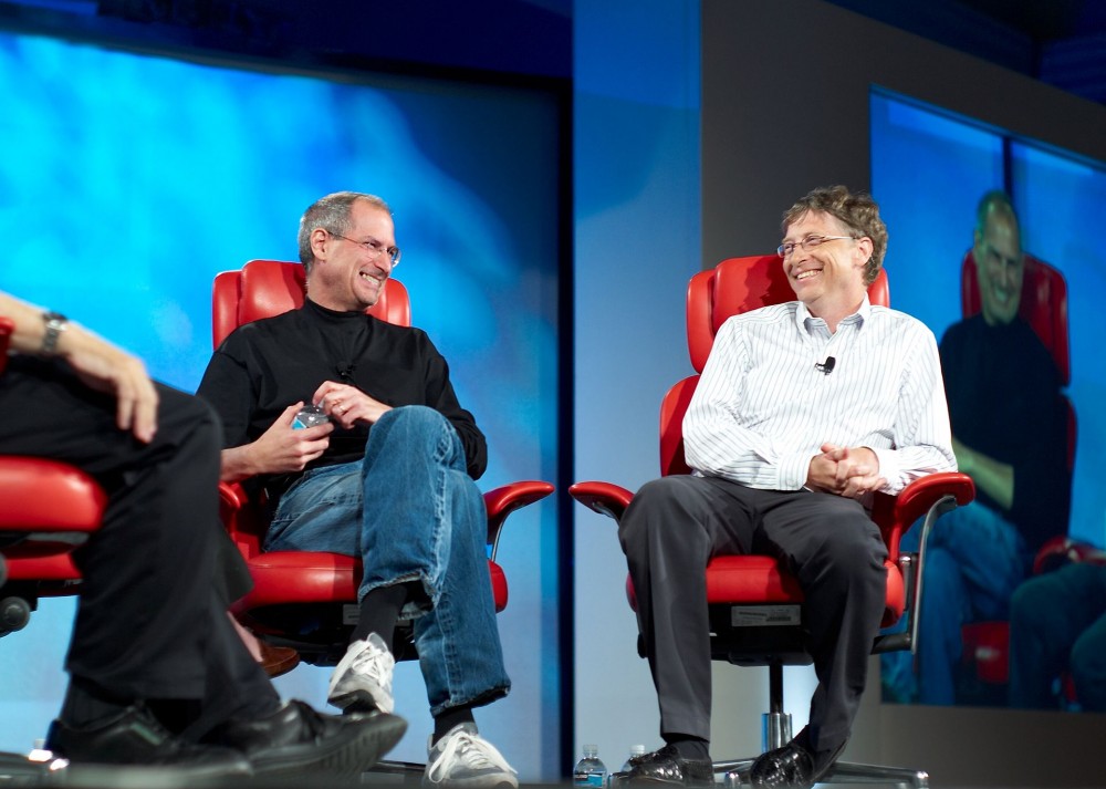 bill gates sylwetka class="wp-image-839657" 