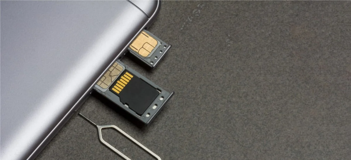Jak sprawdzić i łatwo skopiować numer IMEI w iPhonie i smartfonie z Androidem?