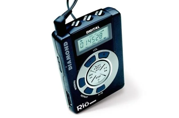 odtwarzacze mp3 historia class="wp-image-843731" 