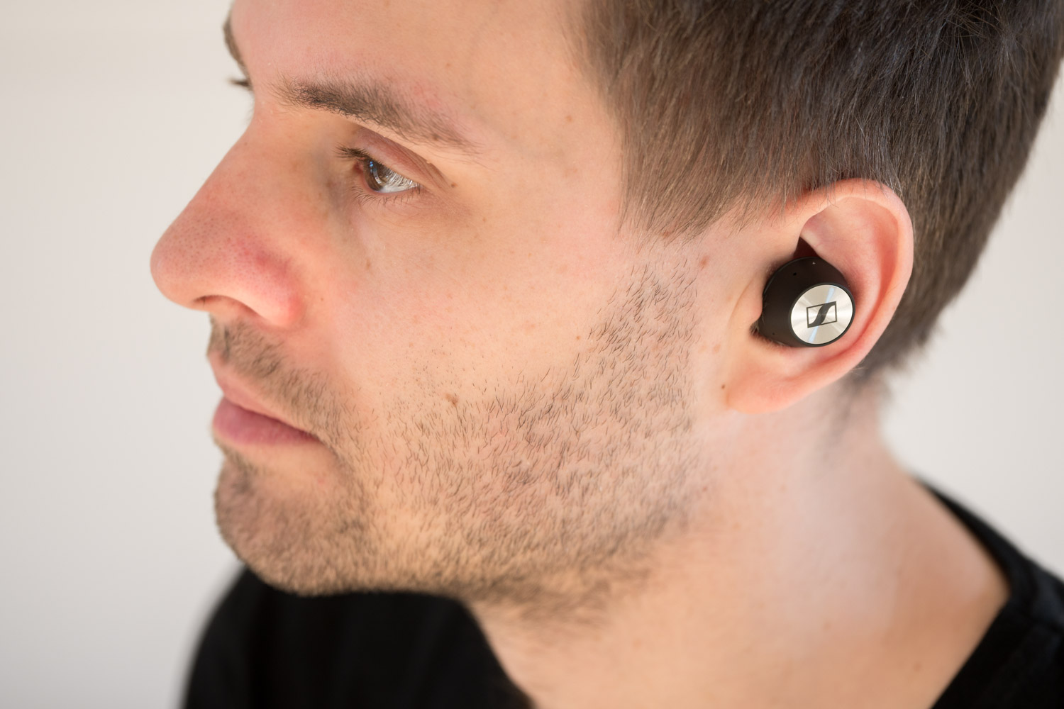 sennheiser momentum true wireless class="wp-image-840437" 