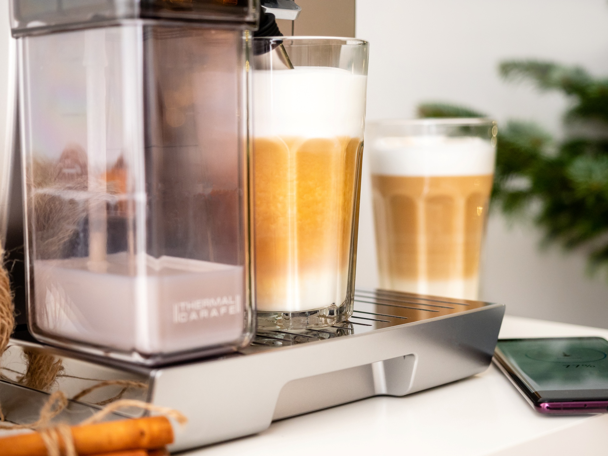 Cappuccino z ekspresu do kawy De'Longhi Dinamica Plus class="wp-image-855794" 