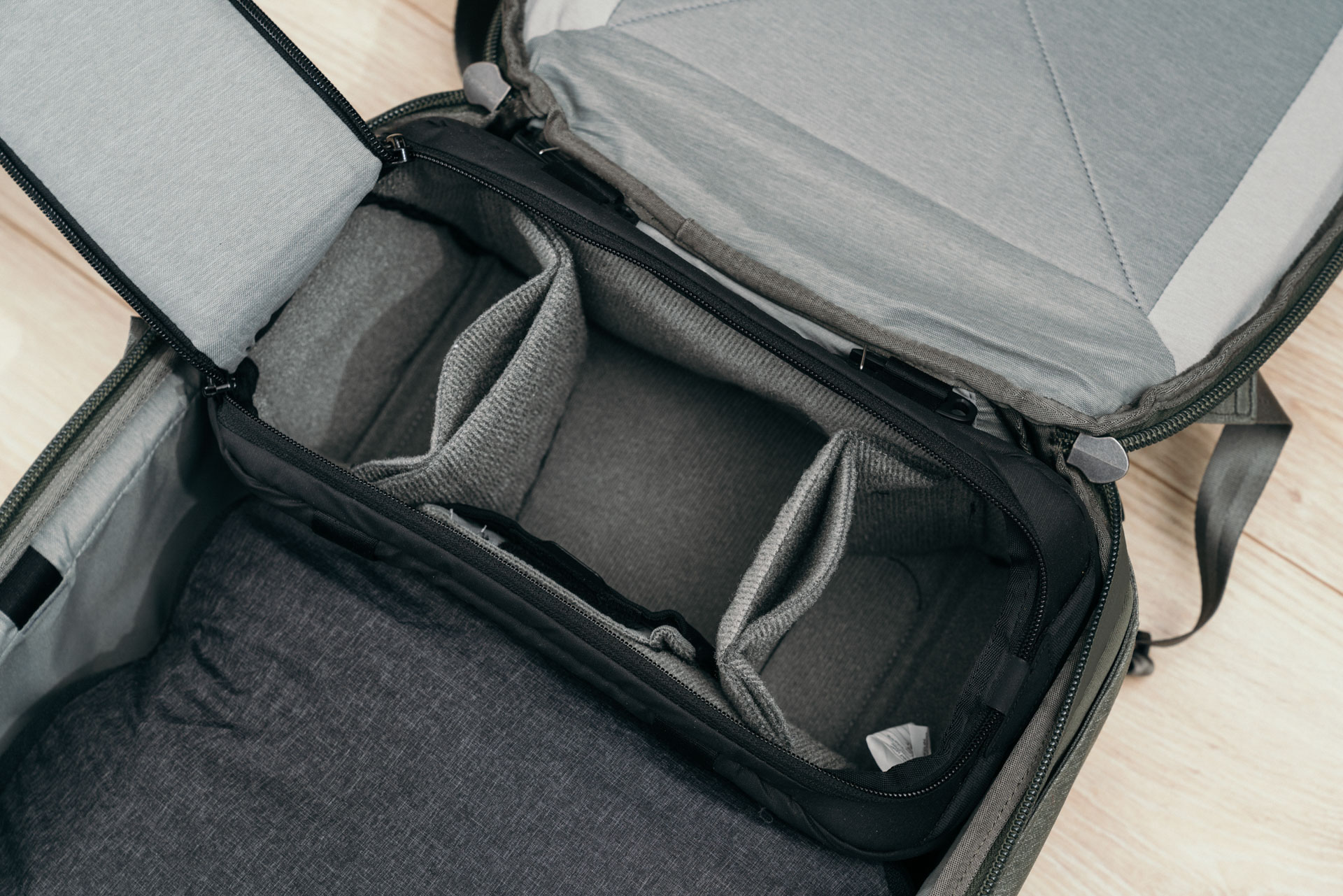 Peak Design Travel Backpack 45L - recenzja class="wp-image-859832" 