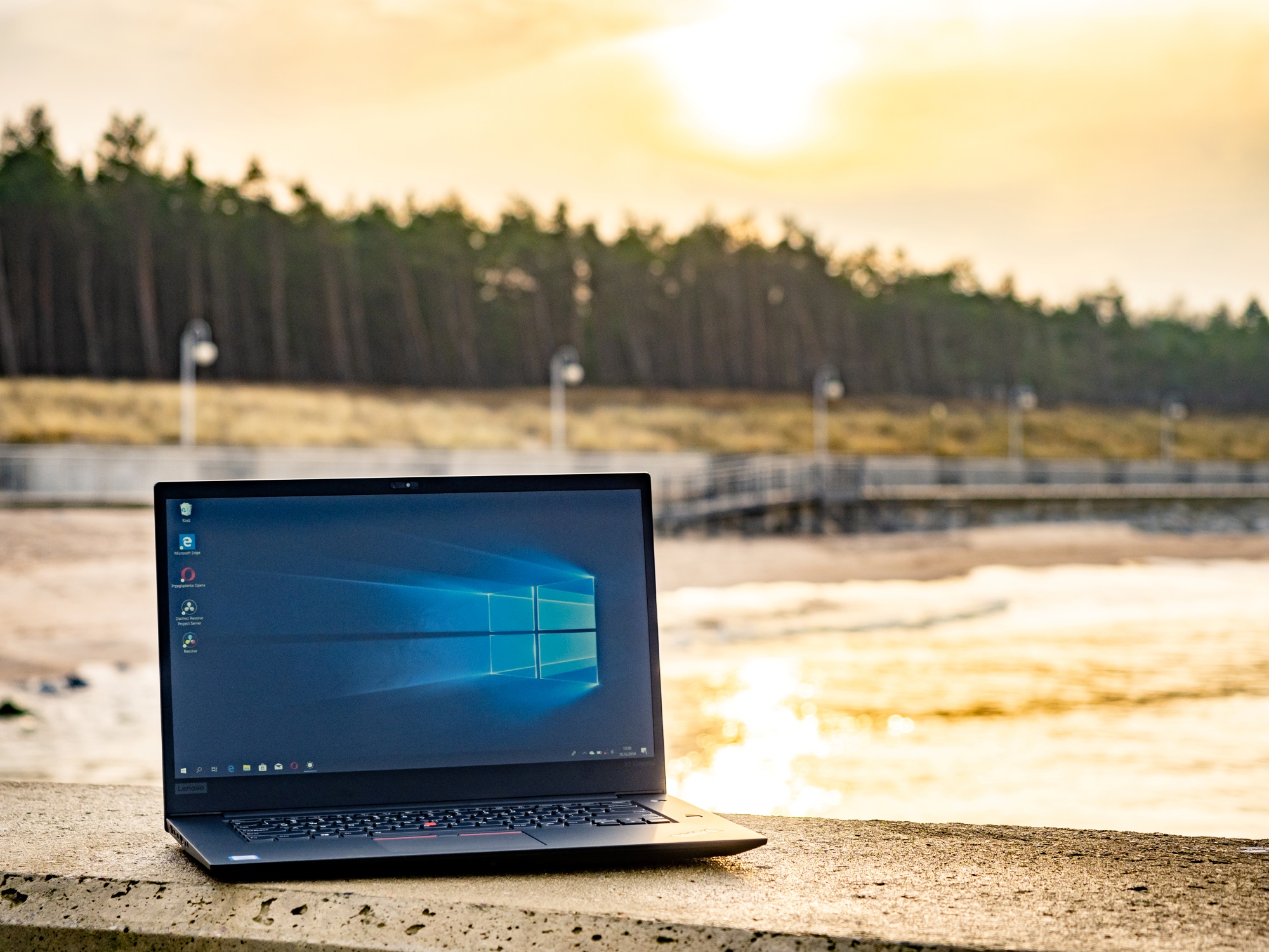 Lenovo Thinkpad X1 Extreme class="wp-image-867313" 