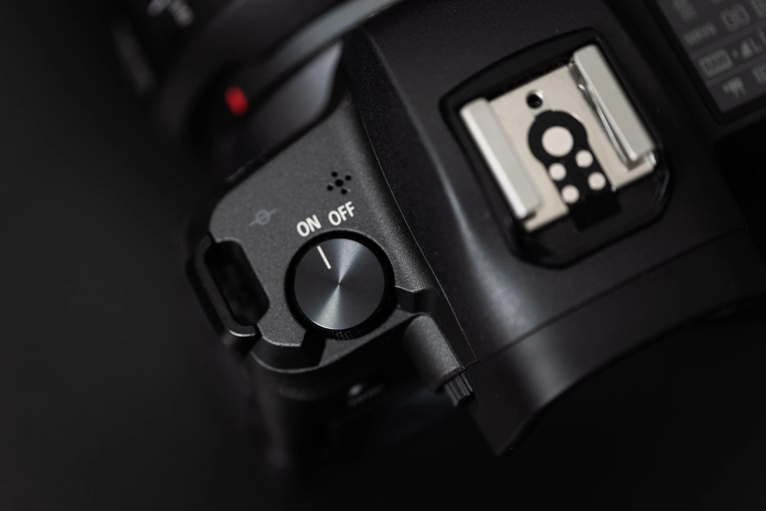 canon eos r recenzja