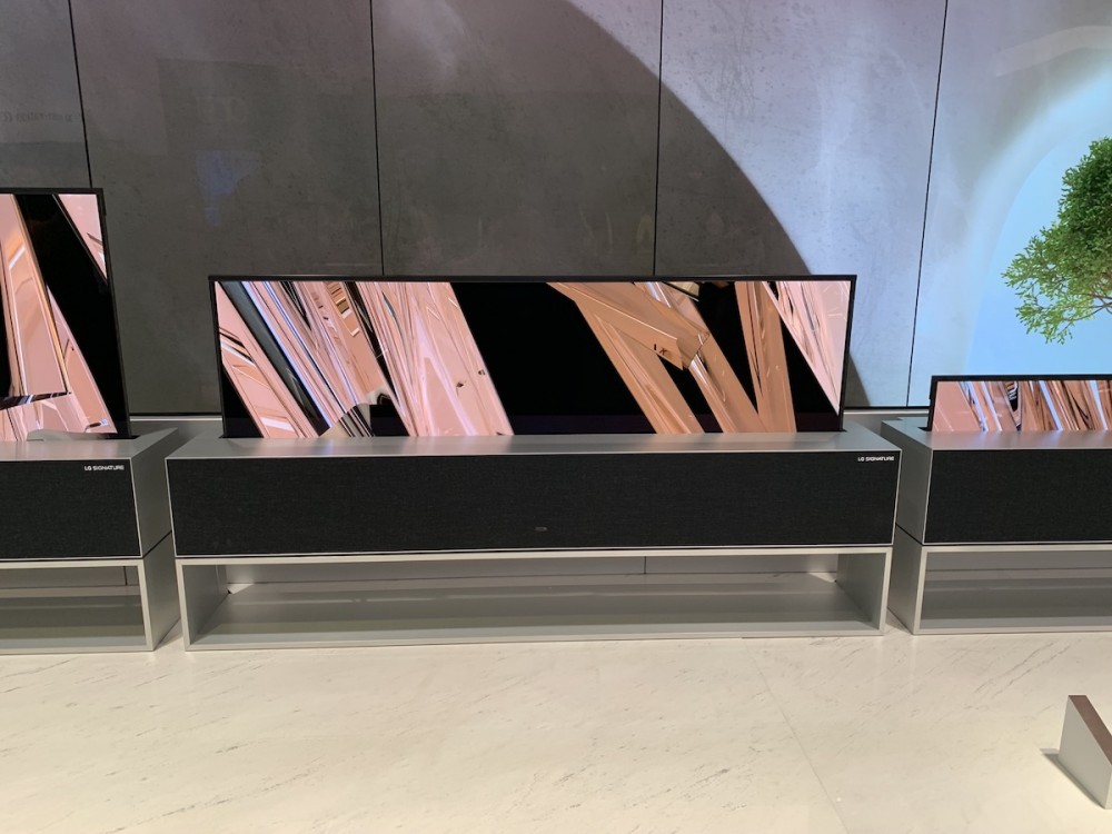 ces 2019 lg oled tv r 12 class="wp-image-867751" 