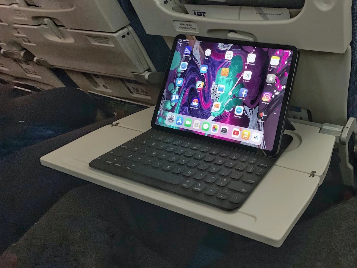 ipad pro 2018 11 smart keyboard folio klawiatura do tabletu
