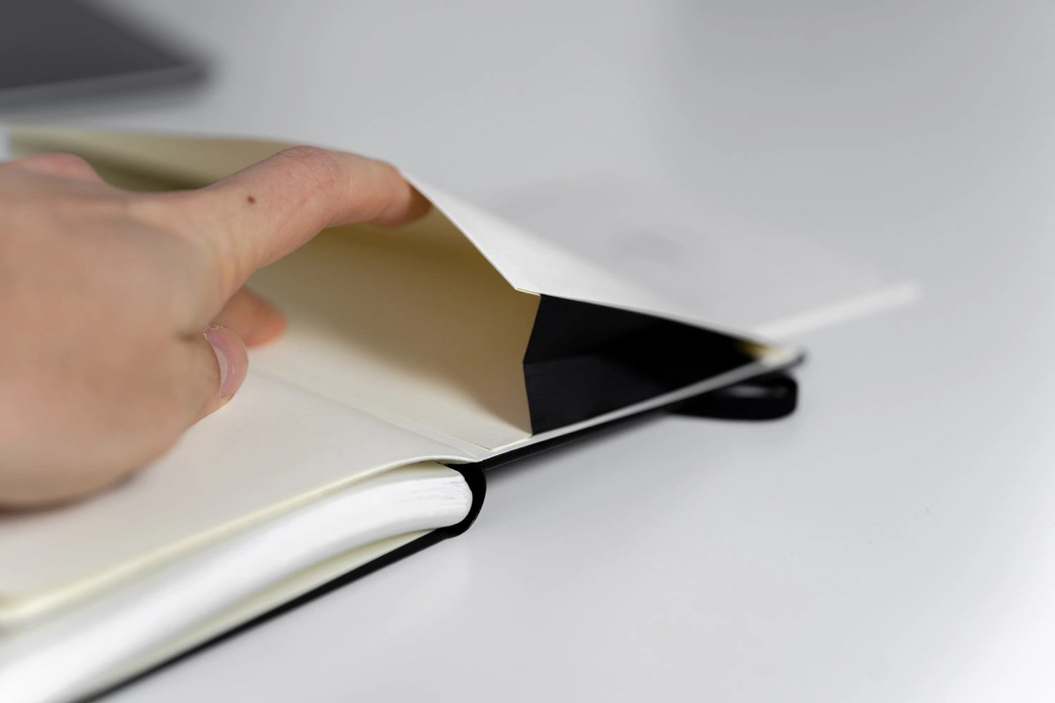 moleskine pen+ elipse class="wp-image-869233"