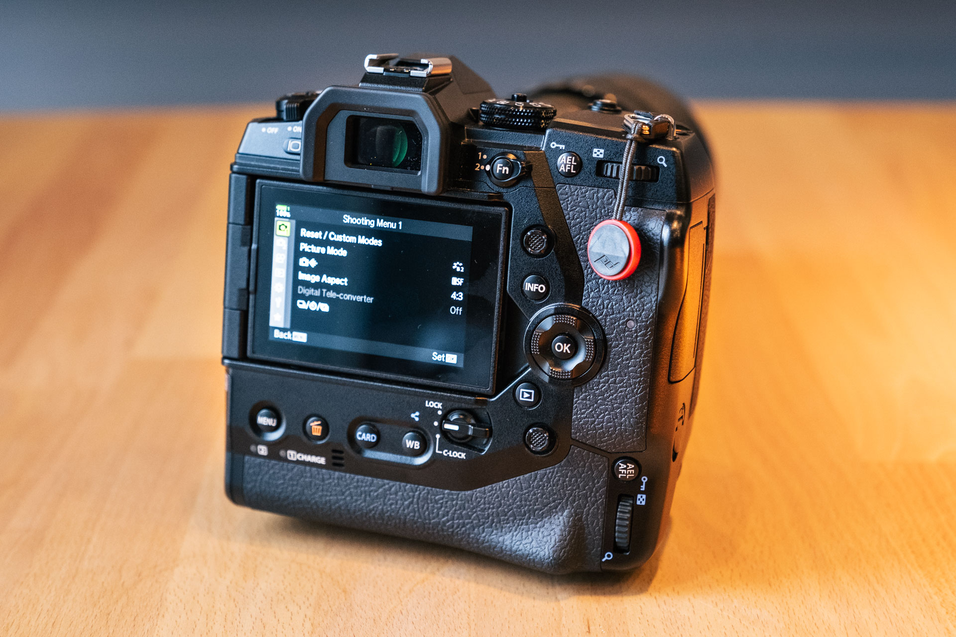 Olympus OM-D E-M1X class="wp-image-874939" 