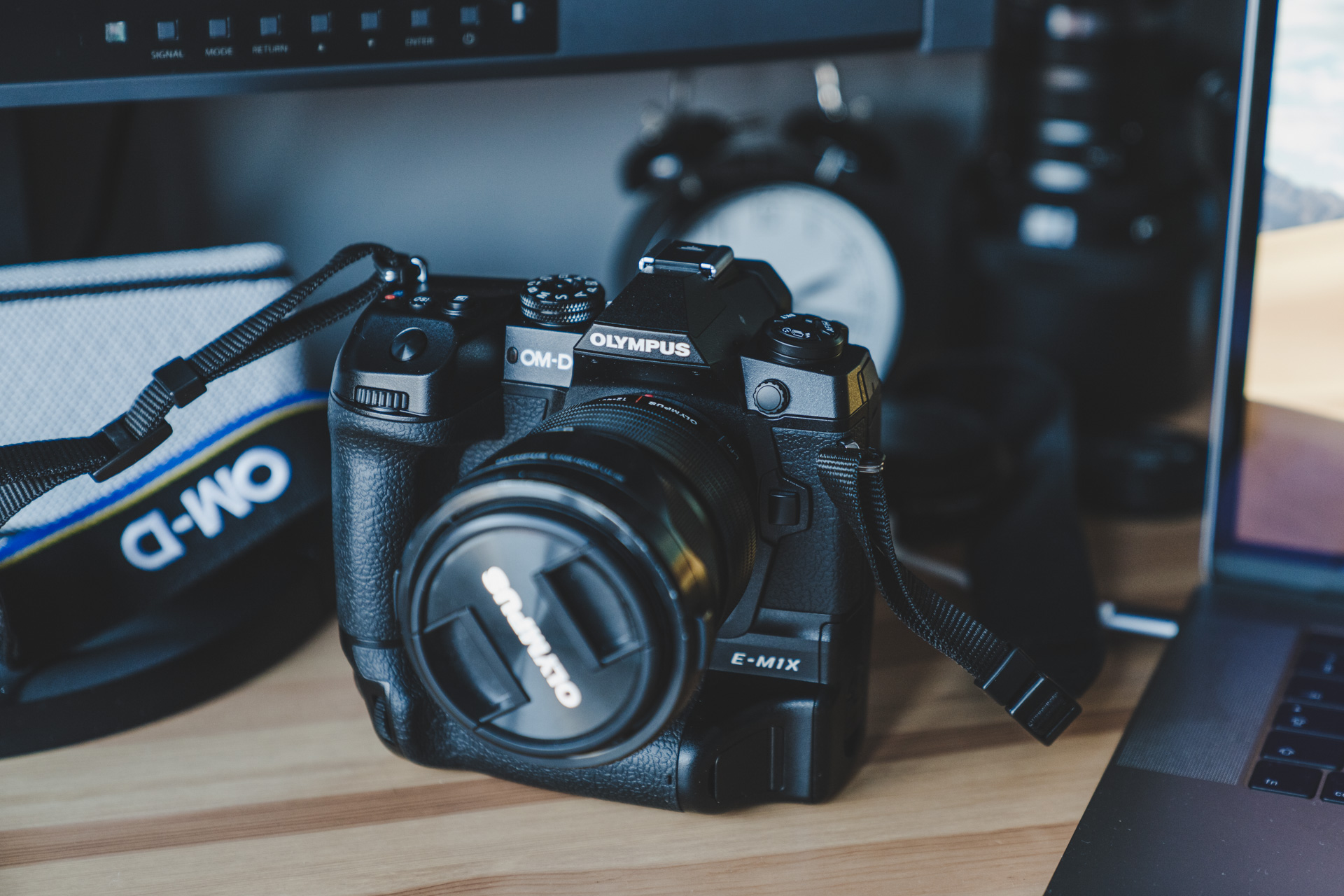 Olympus OM-D E-M1X class="wp-image-879421" 