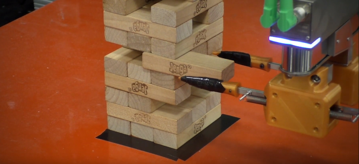 robot jenga