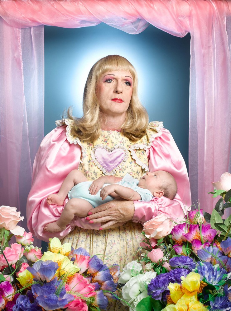 Fot. Richard Ansett (Wielka Brytania) za zdjęcie „Grayson Perry - Birth” (Grayson Perry - narodziny) / sekcja otwarta, laureat kat. portret / 2019 Sony World Photography Awards class="wp-image-894895" 