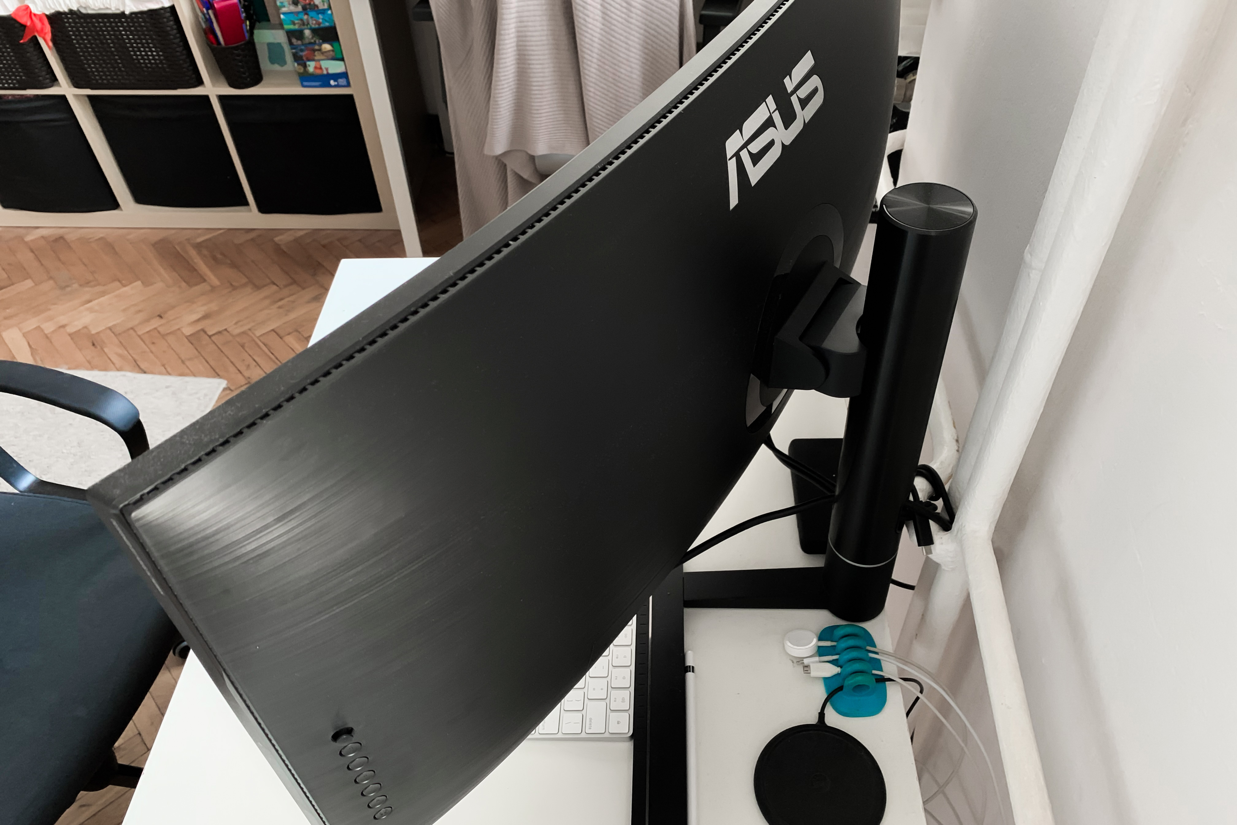 Asus ProArt PA34V monitor do MacBooka Thunderbolt 3 USB-C class="wp-image-896093" 