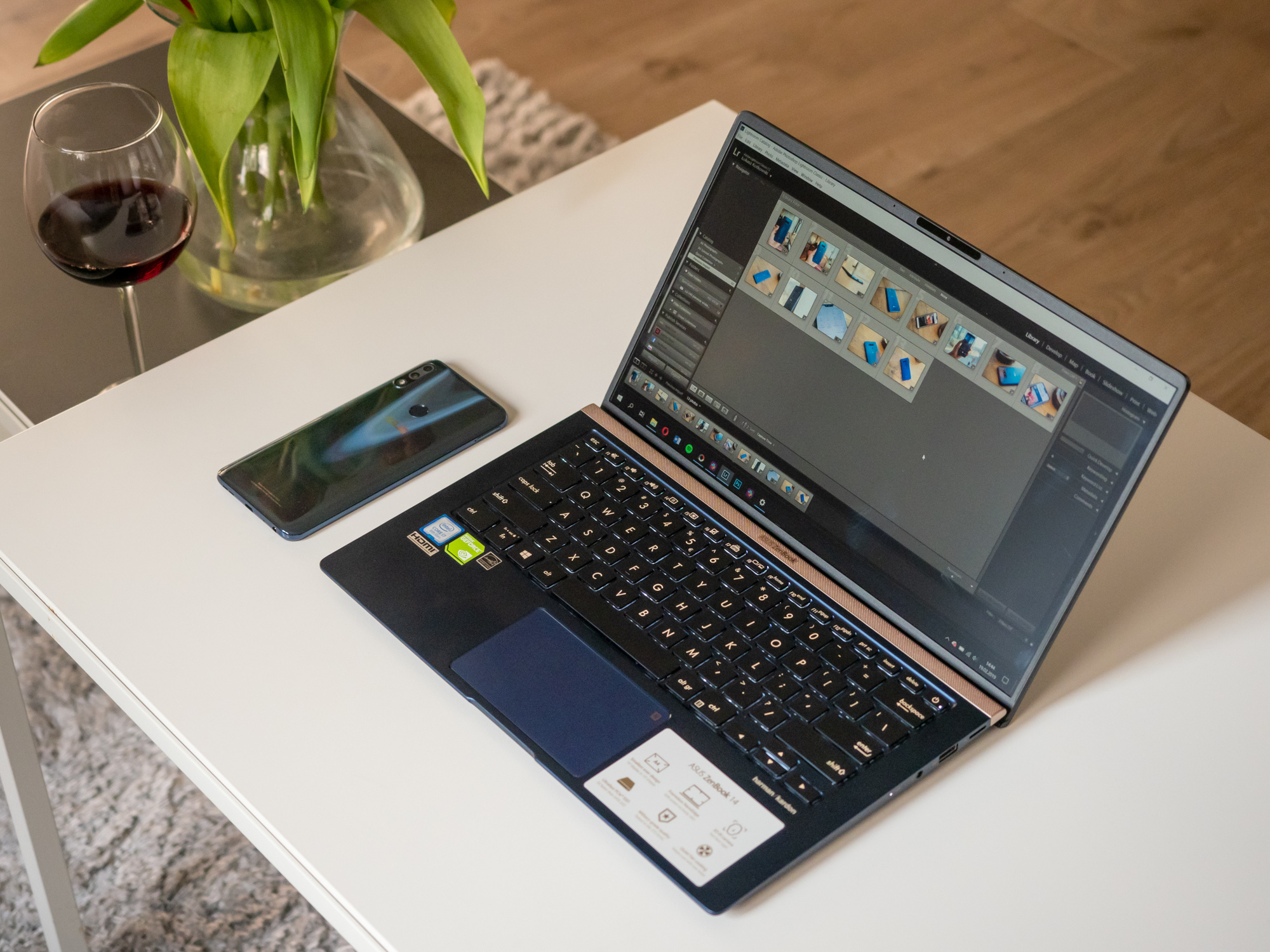 Asus UX433 - recenzja po miesiącu class="wp-image-889750" 