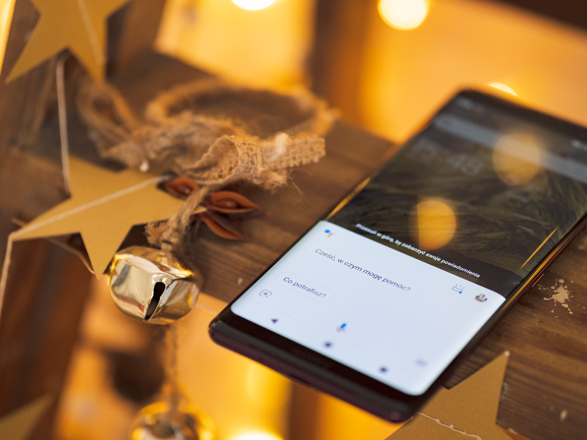 Nowa funkcja Tłumacza Google: teraz na żywo tłumaczy w Asystencie