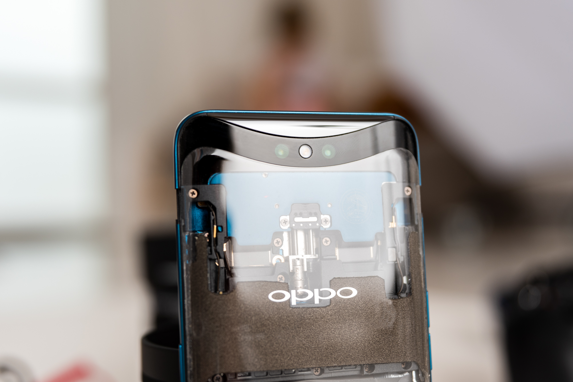 Oppo Find X class="wp-image-888304" 