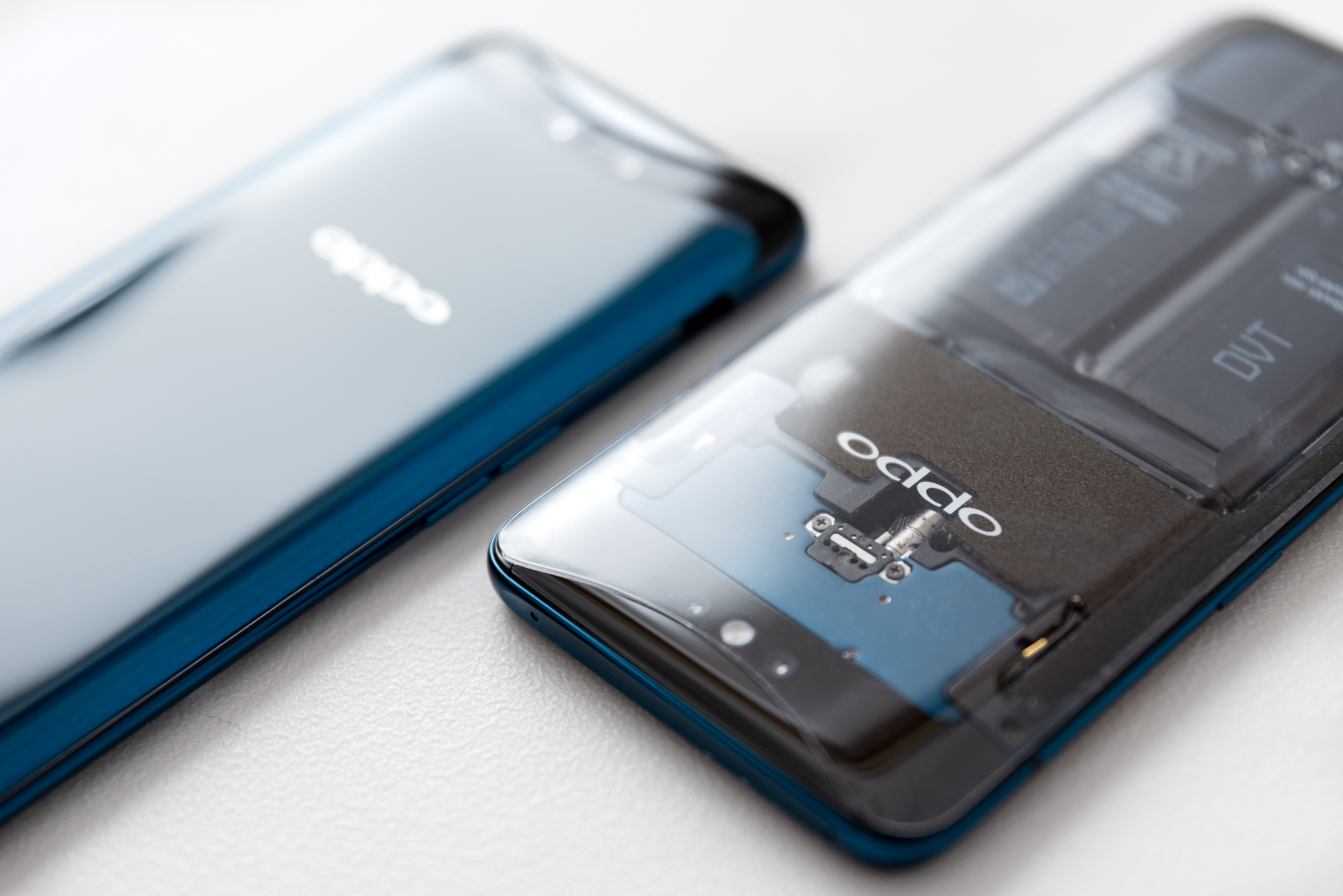 Oppo Find X class="wp-image-888307" 