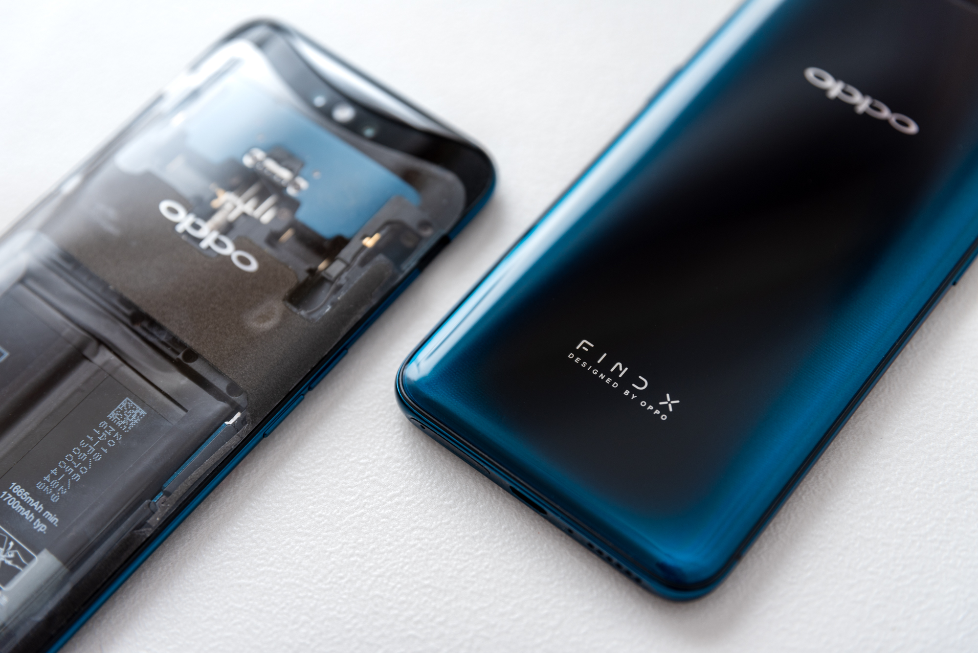 Oppo Find X class="wp-image-888310" 