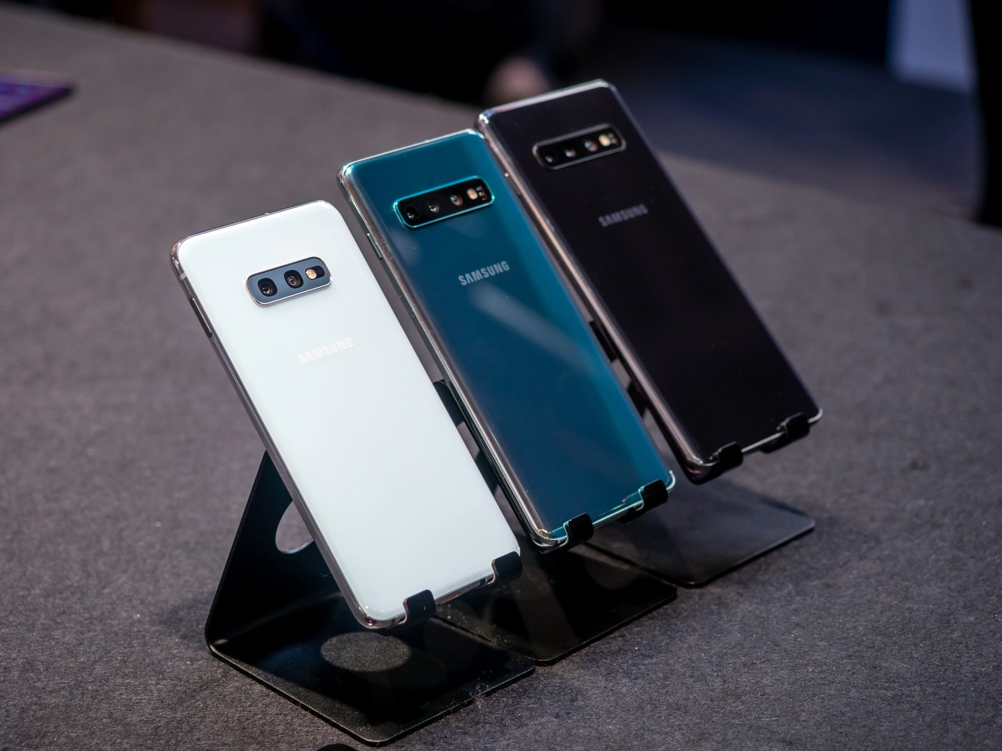 Poznaliśmy polskie ceny modeli Galaxy S10e, Galaxy S10 i Galaxy S10+ class="wp-image-890749" 