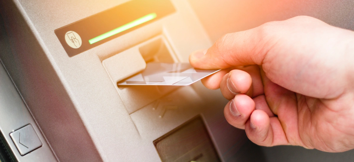 Język ukraiński już we wszystkich bankomatach Euronetu w Polsce