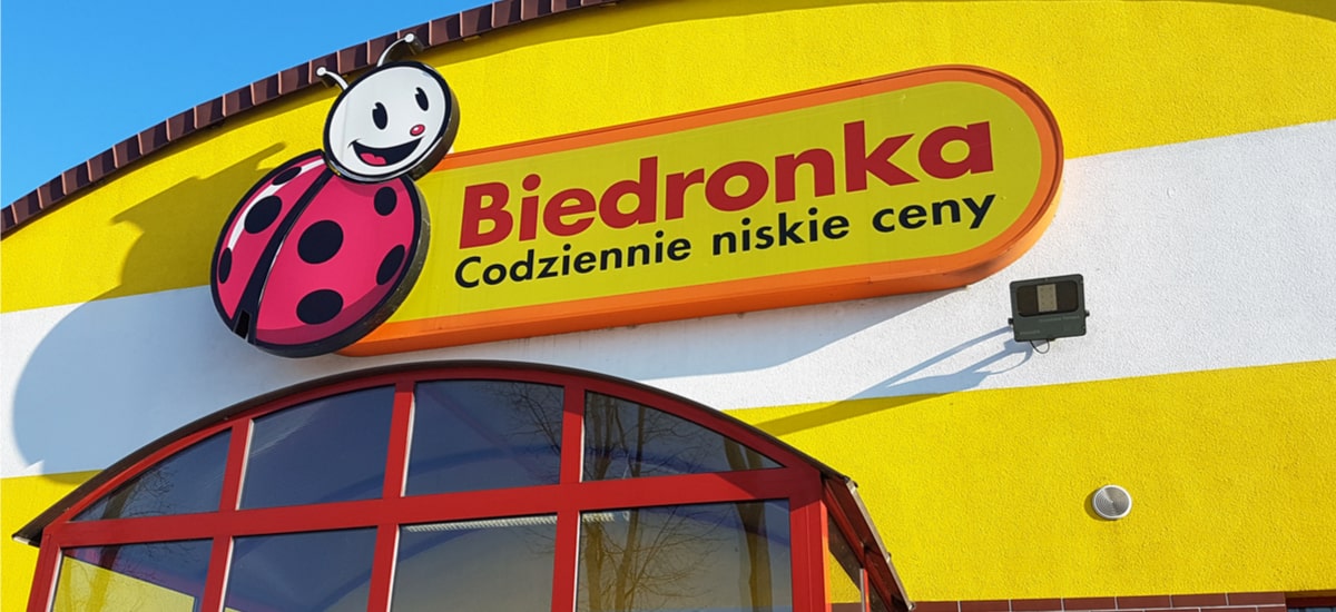 Praca dla Ukraińców w Biedronce - specjalna infolinia i zgłoszenia online