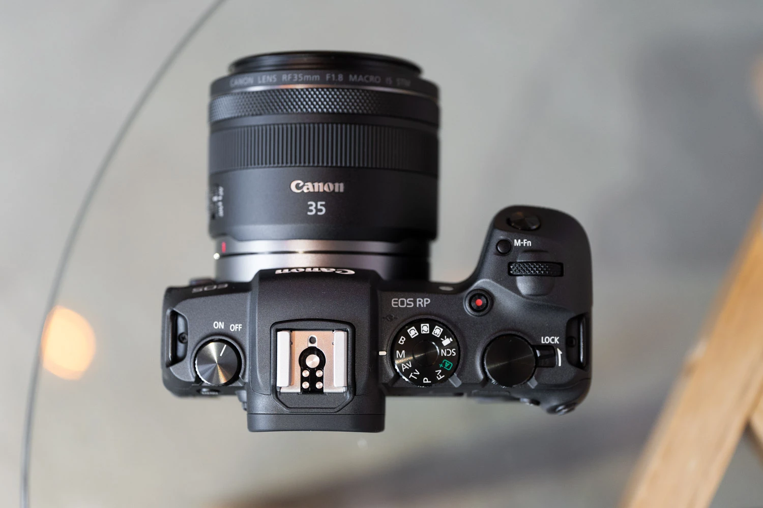 canon eos rp class="wp-image-887197" 