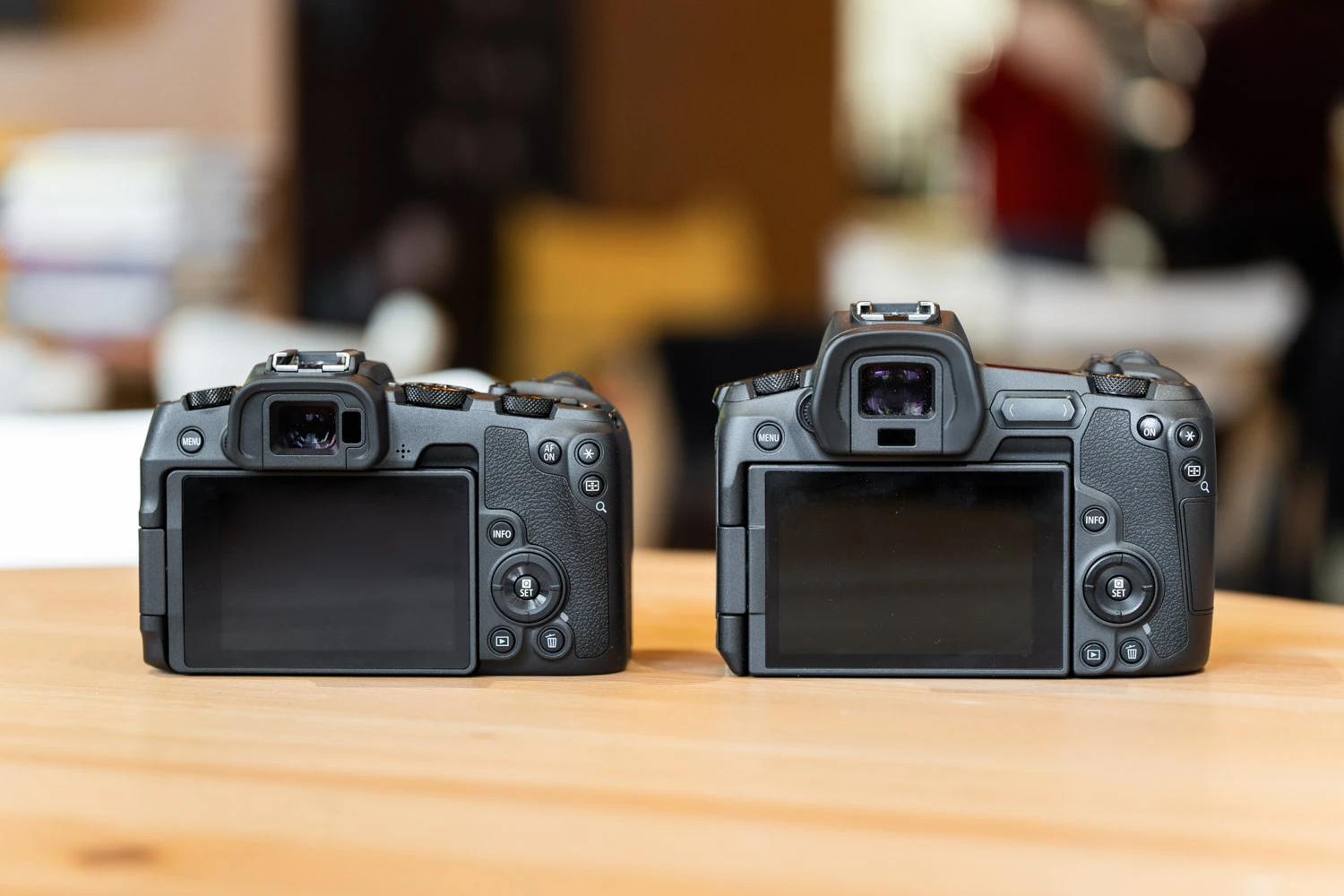 canon eos rp class="wp-image-887191" 