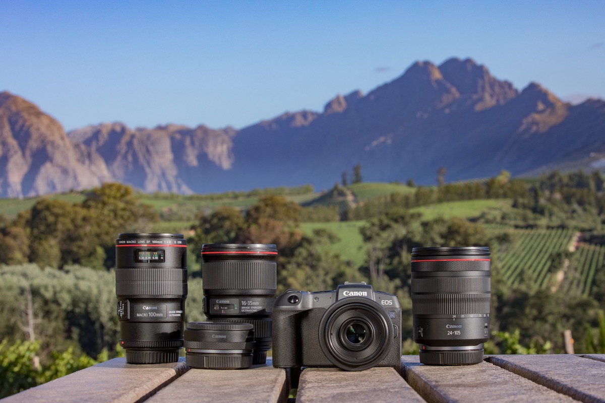 canon eos rp class="wp-image-886339" 