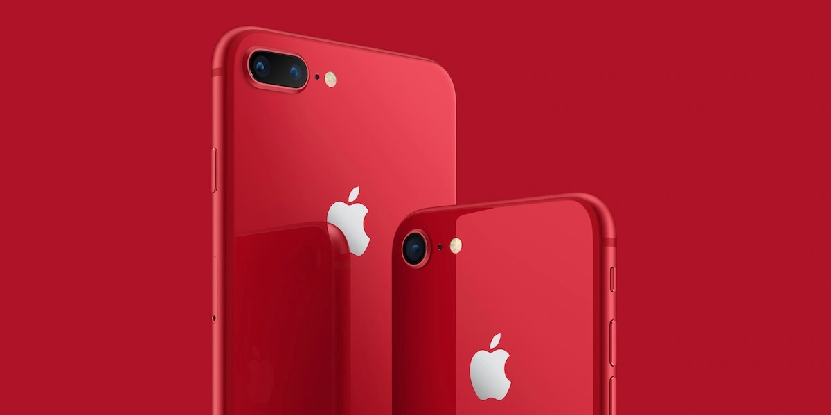 czerwony iphone xs max