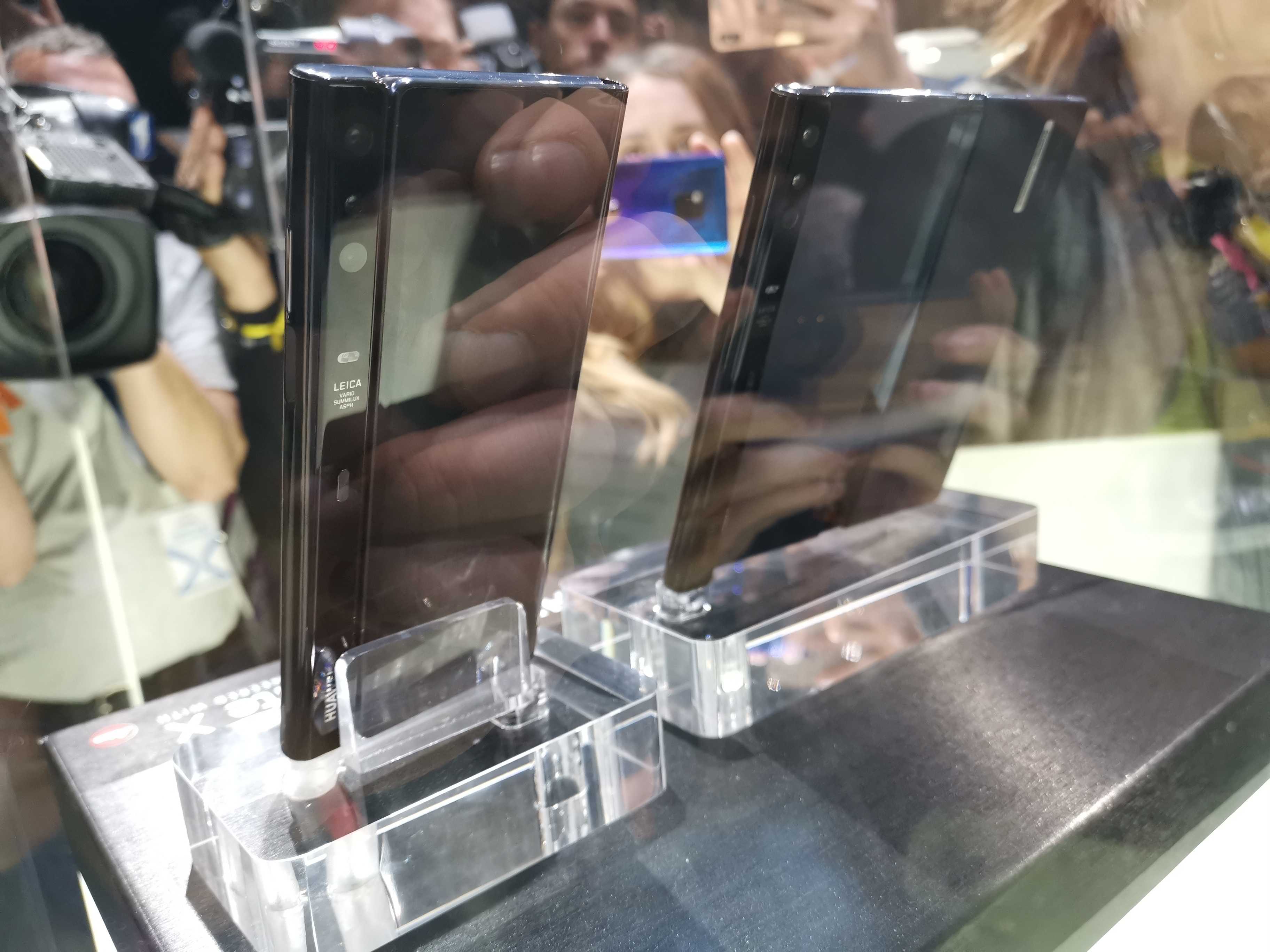 Oto Huawei Mate X - składany smartfon class="wp-image-893455" title="Oto Huawei Mate X - składany smartfon" 