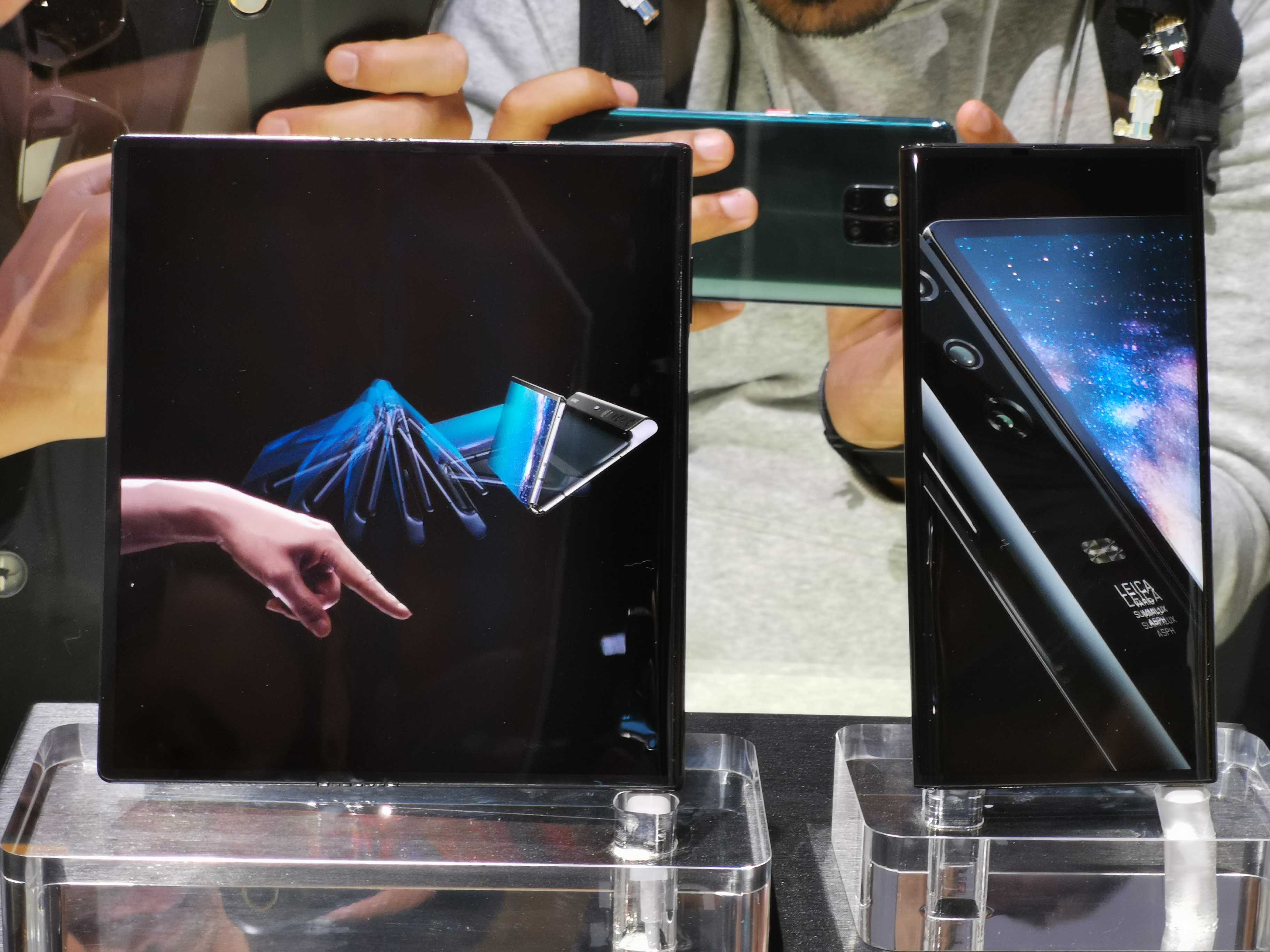 Oto Huawei Mate X - składany smartfon class="wp-image-893452" title="Oto Huawei Mate X - składany smartfon" 