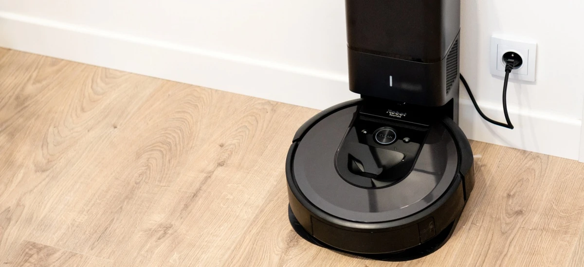 Moja Roomba i7+ ma prawie dwa lata. Oto jak się sprawuje