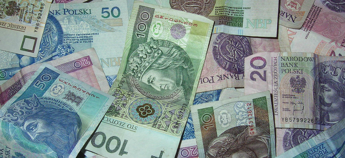 Firmy wolą PPE od PPK. Do urzędu spływa coraz więcej wniosków