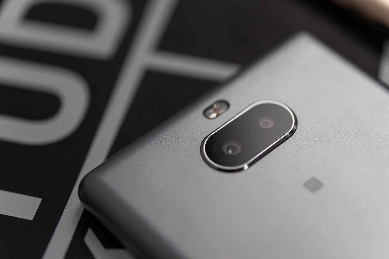 sony xperia 10 class="wp-image-893767" 