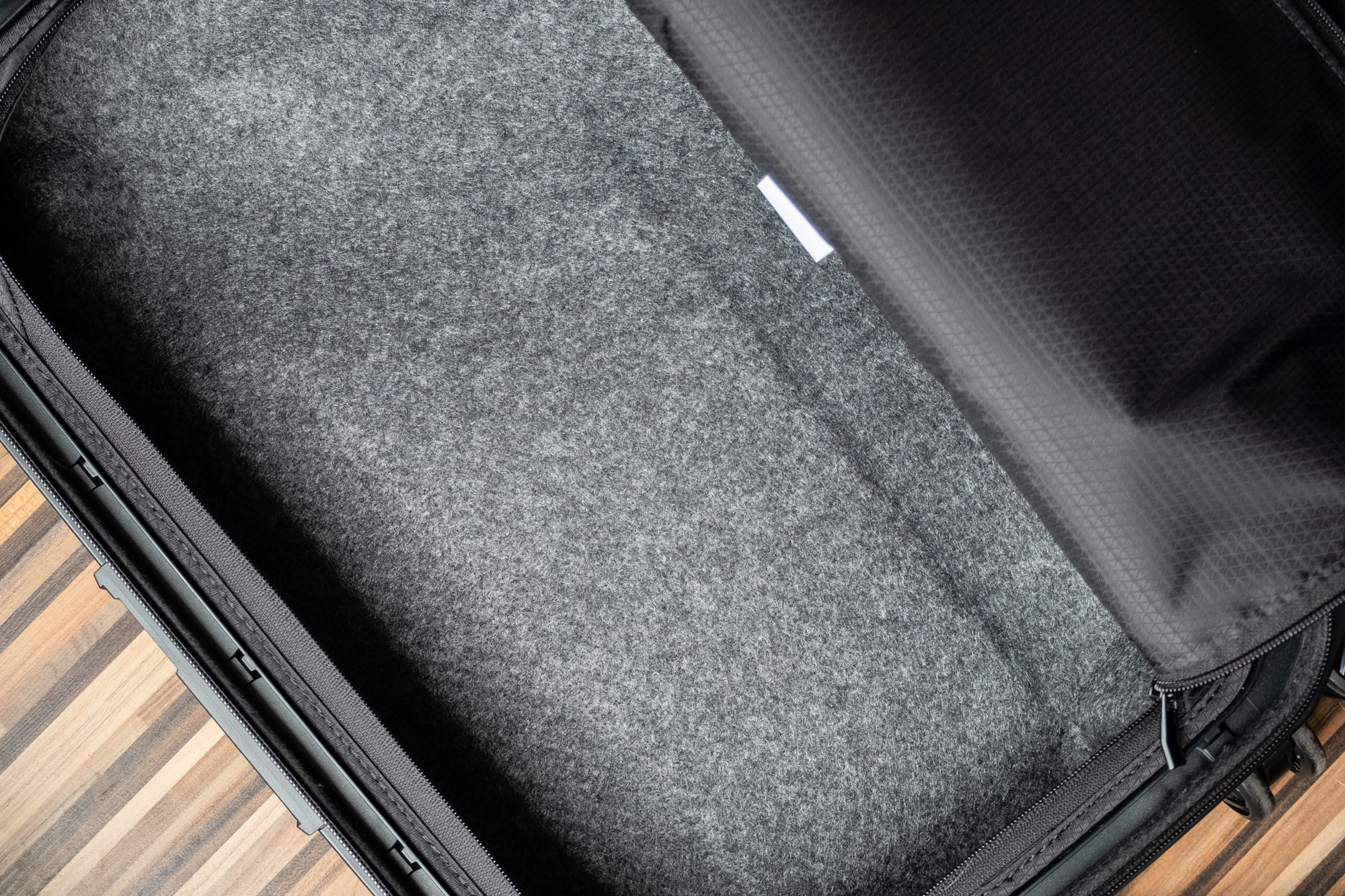 Thule Revolve class="wp-image-913773" 
