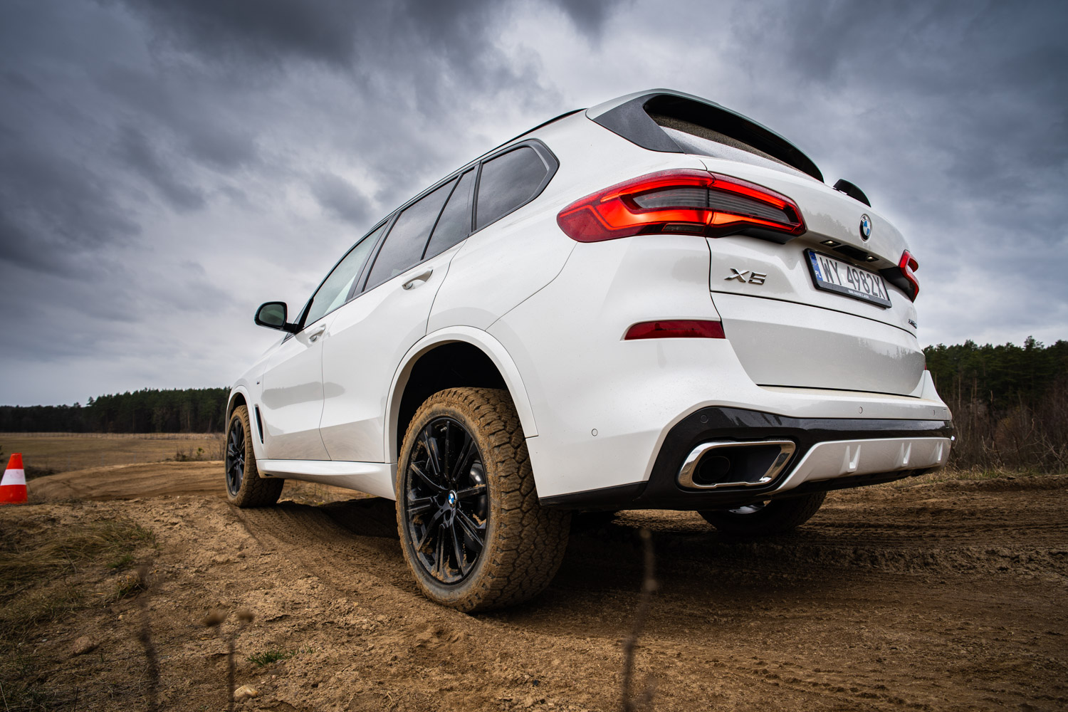 BMW X5 class="wp-image-905229" 