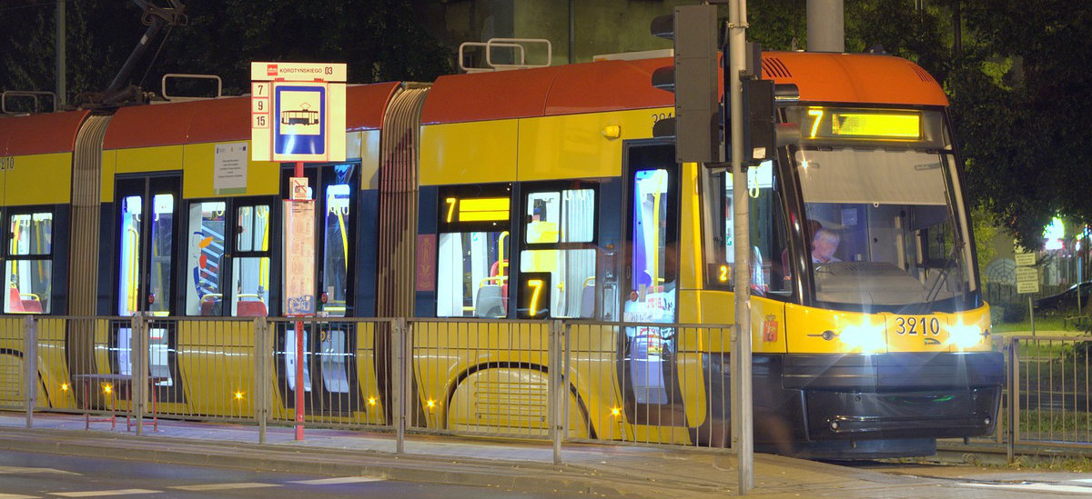 PESA kontra Hyundai: Tramwaje Warszawskie obalają 6 mitów