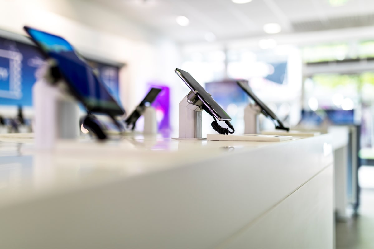 Spadek sprzedaży telefonów drugi kwartał z rzędu. Rynek jest nasycony